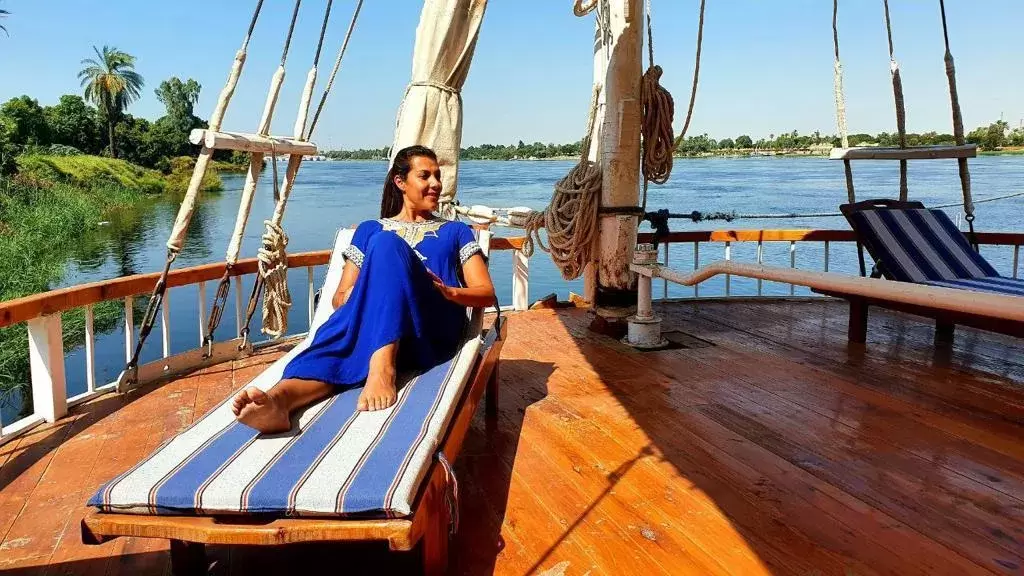 5 Days Luxor to Aswan Dahabiya Nile Cruise